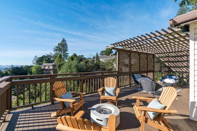 6227 Wood Dr, Oakland, CA 94611