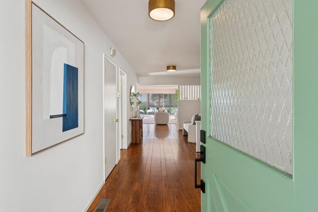 6227 Wood Dr, Oakland, CA 94611