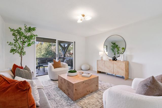 6227 Wood Dr, Oakland, CA 94611