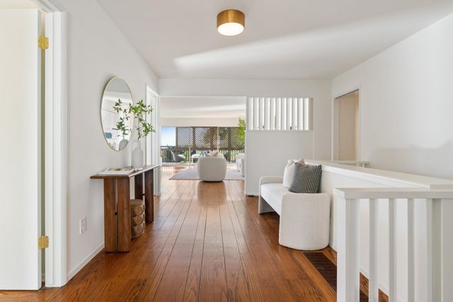 6227 Wood Dr, Oakland, CA 94611