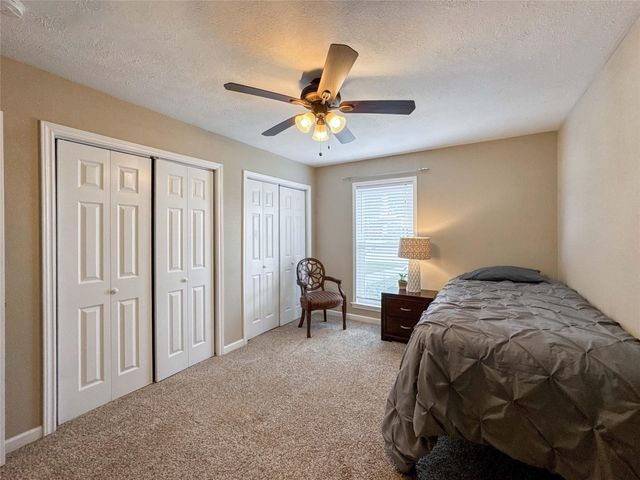 2610 Adams Street, Alvin, TX 77511