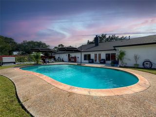 2610 Adams Street, Alvin, TX 77511