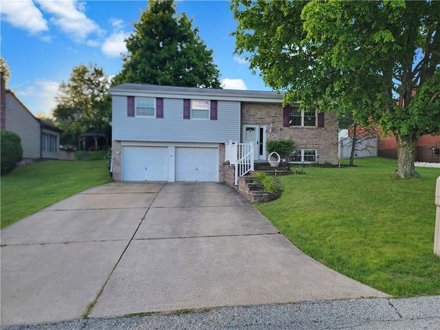 4011 Firethorn Dr, Kennedy Twp, PA 15136