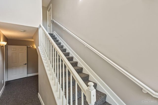 9925 Shorewood Lane, Sharonville, OH 45241