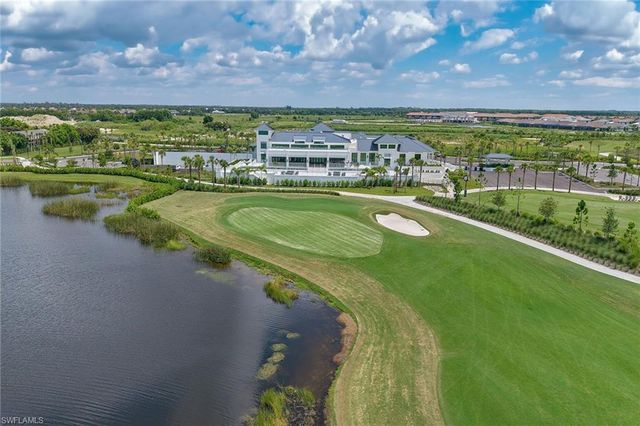 8355 Whisper Trace WAY 202, Naples, FL 34114