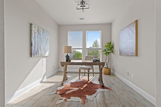 124 Oakstone DR, Georgetown, TX 78628