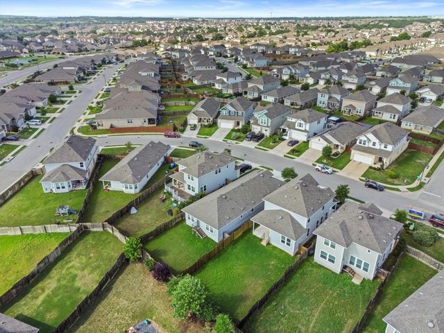124 Oakstone DR, Georgetown, TX 78628
