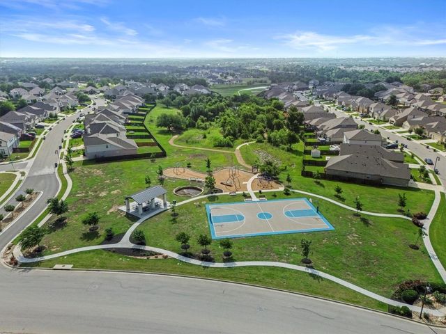 124 Oakstone DR, Georgetown, TX 78628