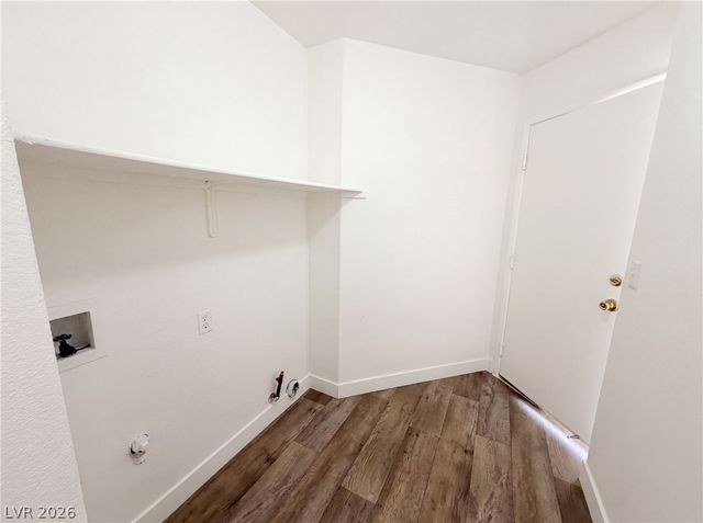 6547 Grand Oaks Drive, Las Vegas, NV 89156