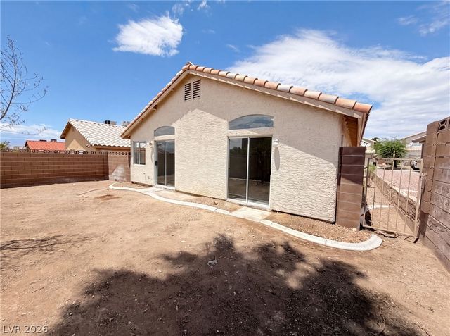 6547 Grand Oaks Drive, Las Vegas, NV 89156