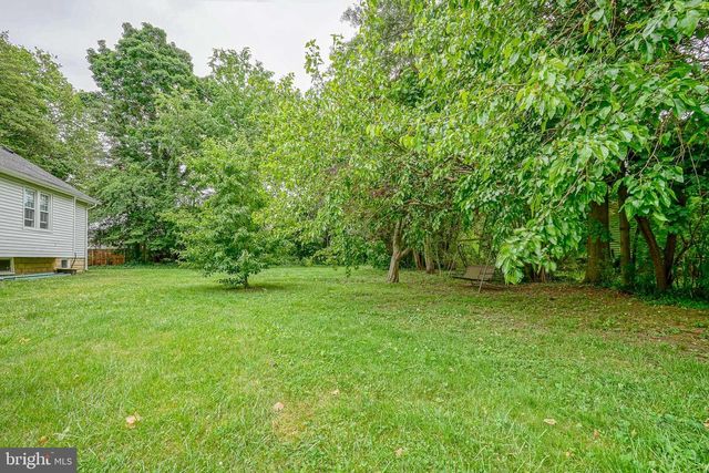 24 POCAHONTAS RD, Somerdale, NJ 08083