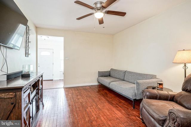 24 POCAHONTAS RD, Somerdale, NJ 08083