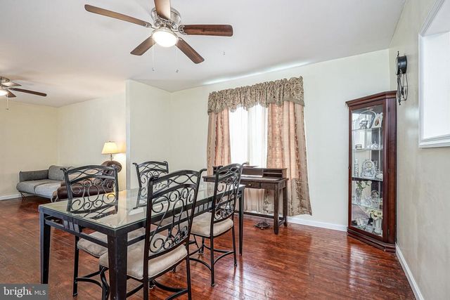 24 POCAHONTAS RD, Somerdale, NJ 08083