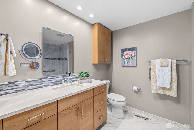 6036 129th Avenue SE, Bellevue, WA 98006