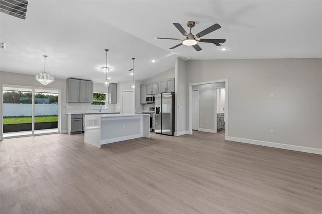 10463 SW 140TH AVENUE, Dunnellon, FL 34432