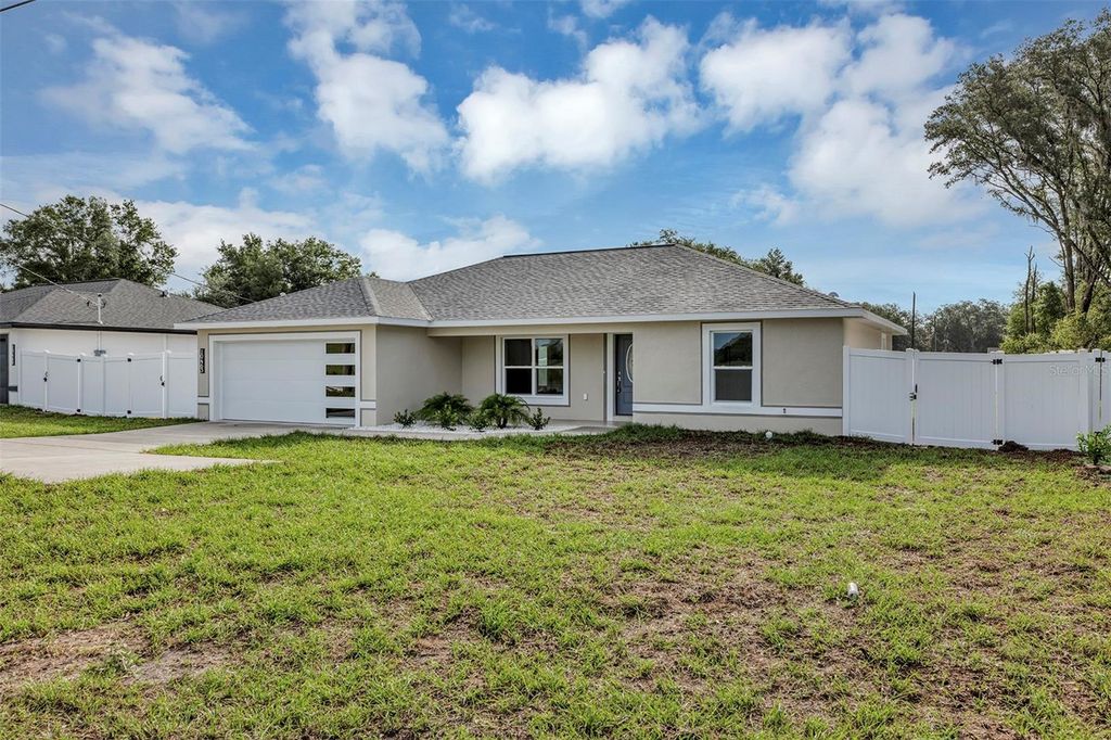 10463 SW 140TH AVENUE, Dunnellon, FL 34432