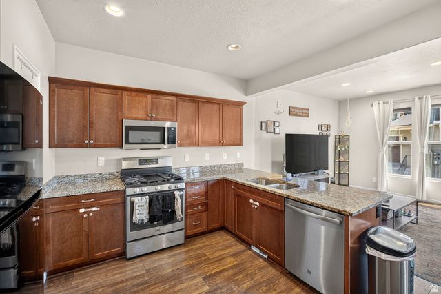 5293 W CANONBURY LN, West Valley City, UT 84120