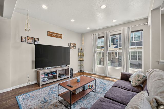5293 W CANONBURY LN, West Valley City, UT 84120