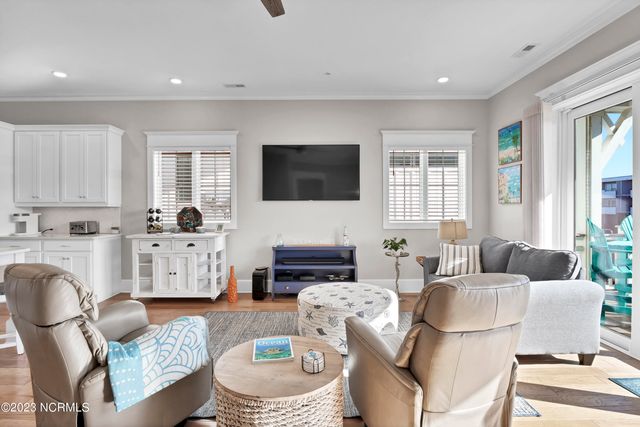 10 Seagull Street Unit A, Wrightsville Beach, NC 28480