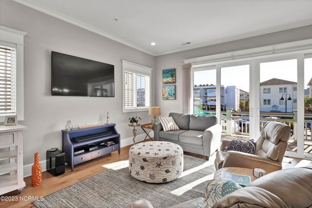 10 Seagull Street Unit A, Wrightsville Beach, NC 28480