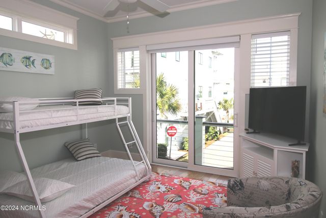 10 Seagull Street Unit A, Wrightsville Beach, NC 28480