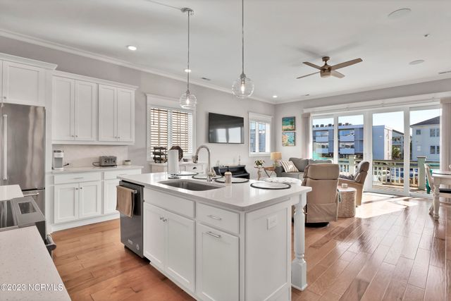 10 Seagull Street Unit A, Wrightsville Beach, NC 28480