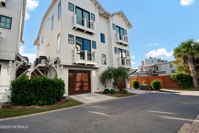 10 Seagull Street Unit A, Wrightsville Beach, NC 28480