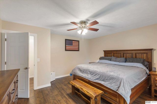 13524 Redwood Street, Omaha, NE 68138