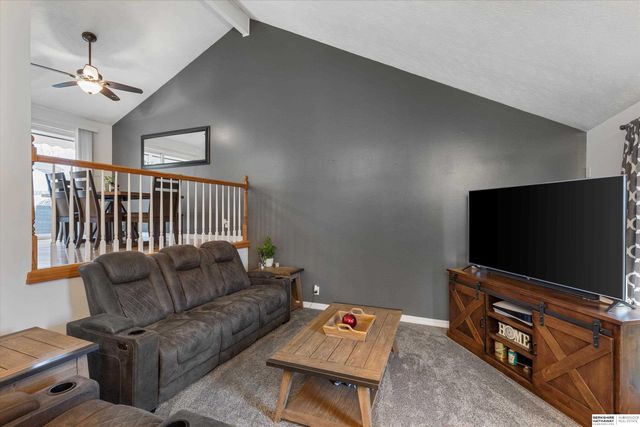 13524 Redwood Street, Omaha, NE 68138