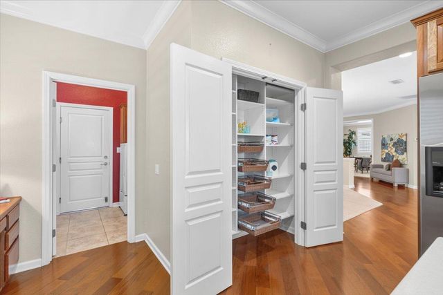 632 Orchid Ln, Lincoln, CA 95648