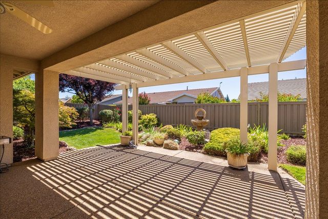 632 Orchid Ln, Lincoln, CA 95648
