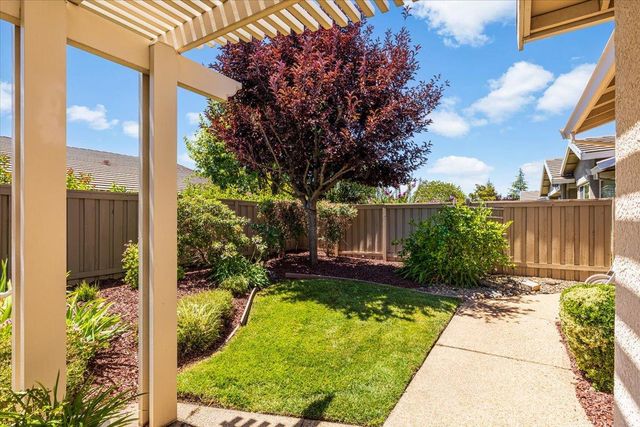 632 Orchid Ln, Lincoln, CA 95648