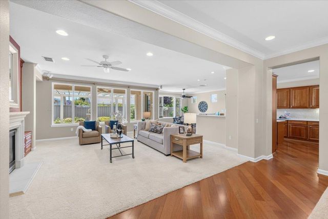 632 Orchid Ln, Lincoln, CA 95648