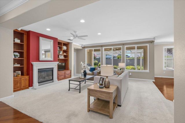 632 Orchid Ln, Lincoln, CA 95648
