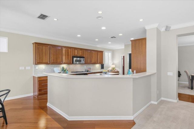 632 Orchid Ln, Lincoln, CA 95648