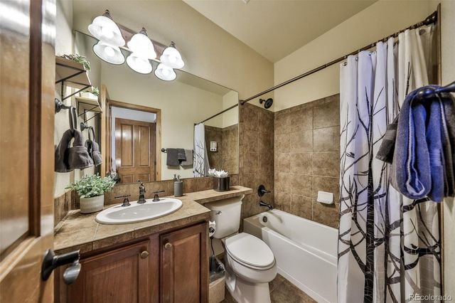 113 Summit Point Lane, Granby, CO 80446