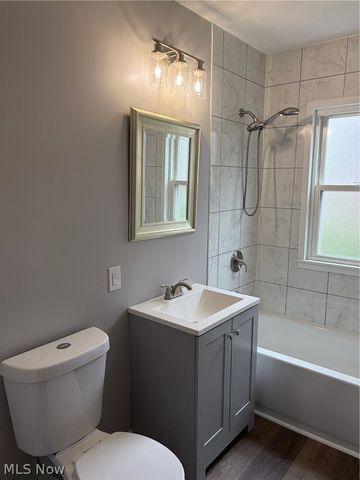 41345 Griswold Road, Elyria, OH 44035