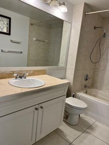 6841 SW 44th Street 204, Miami, FL 33155