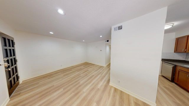 500 E Riverside DR 132, Austin, TX 78704