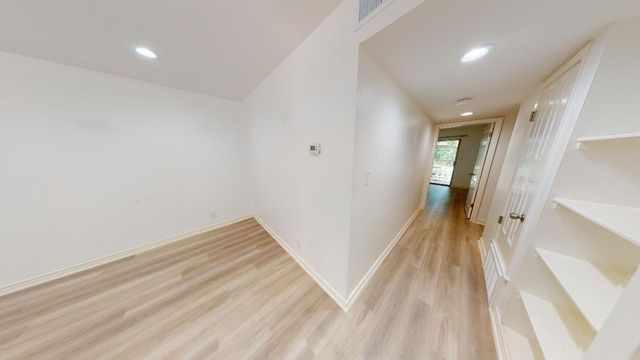 500 E Riverside DR 132, Austin, TX 78704