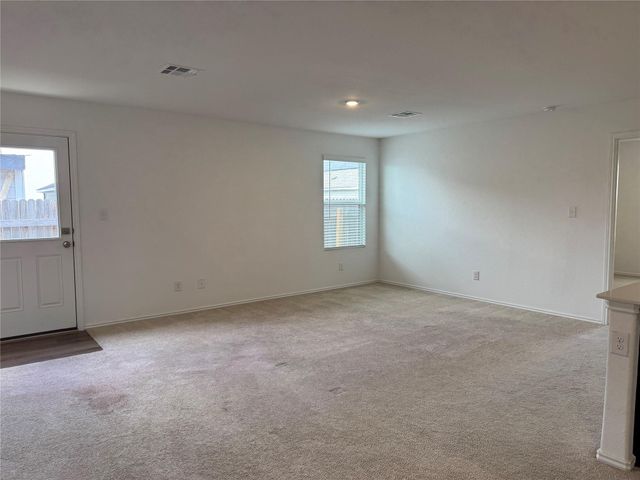 129 Tufted Duck PATH, Uhland, TX 78640