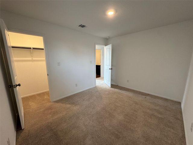 129 Tufted Duck PATH, Uhland, TX 78640