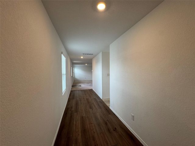 129 Tufted Duck PATH, Uhland, TX 78640