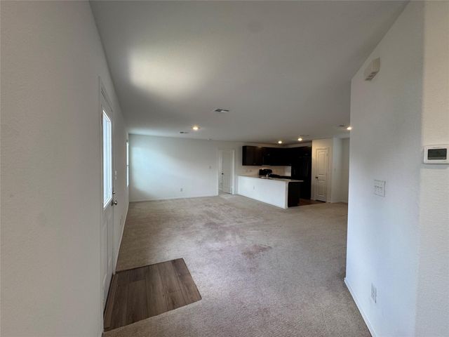 129 Tufted Duck PATH, Uhland, TX 78640
