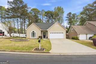 805 Meadowsong Circle, Lawrenceville, GA 30043