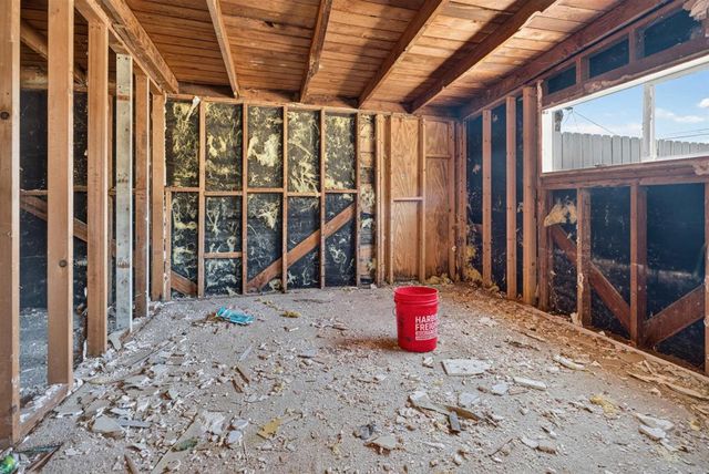 225 North Lane, El Cajon, CA 92021