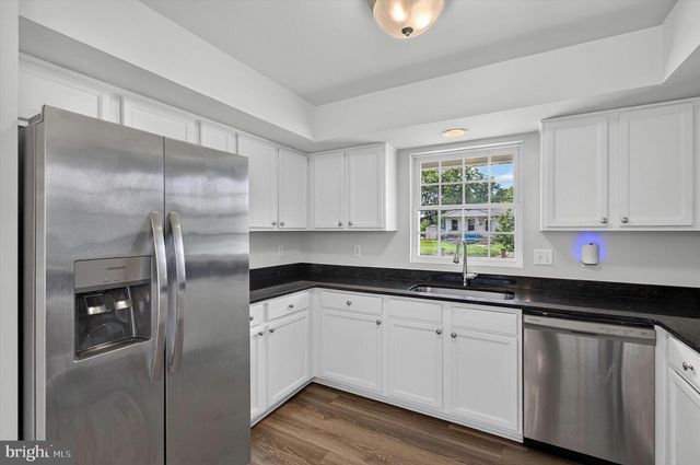 427 PALMER ST, Fredericksburg, VA 22401