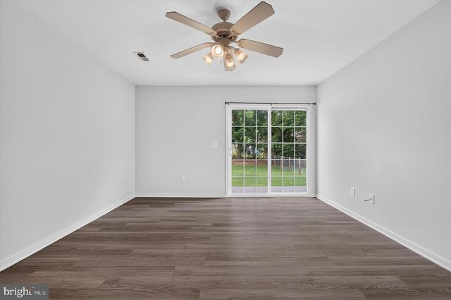 427 PALMER ST, Fredericksburg, VA 22401