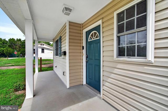 427 PALMER ST, Fredericksburg, VA 22401