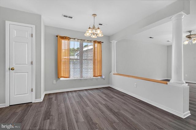 427 PALMER ST, Fredericksburg, VA 22401